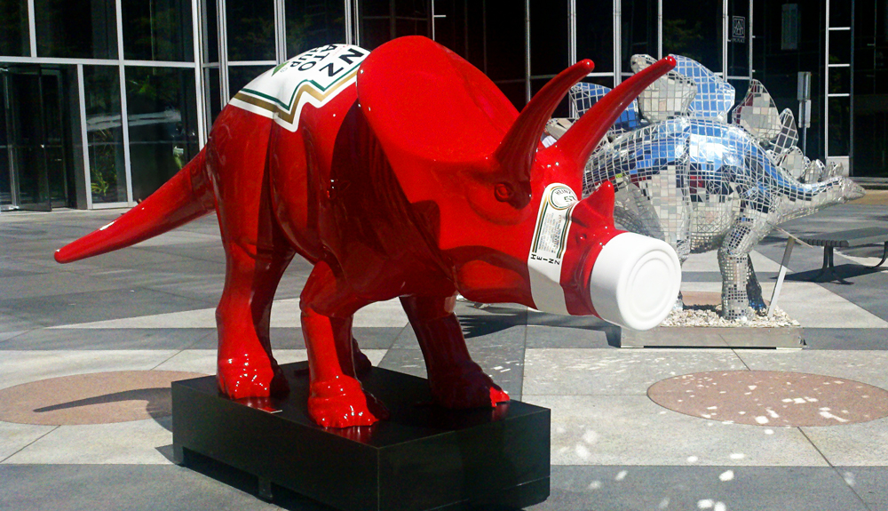 05_2025_Dino_Sparkling Heinz Ketchupsaurus at PPG Place